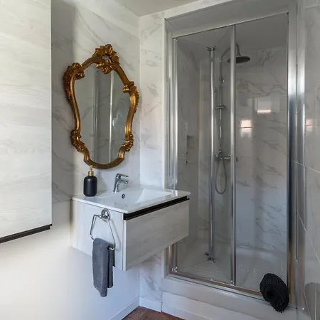 Apartment Maison Jongkind - Garage Prive 100 M - Selection Journee Du Patrimoine 2023 *